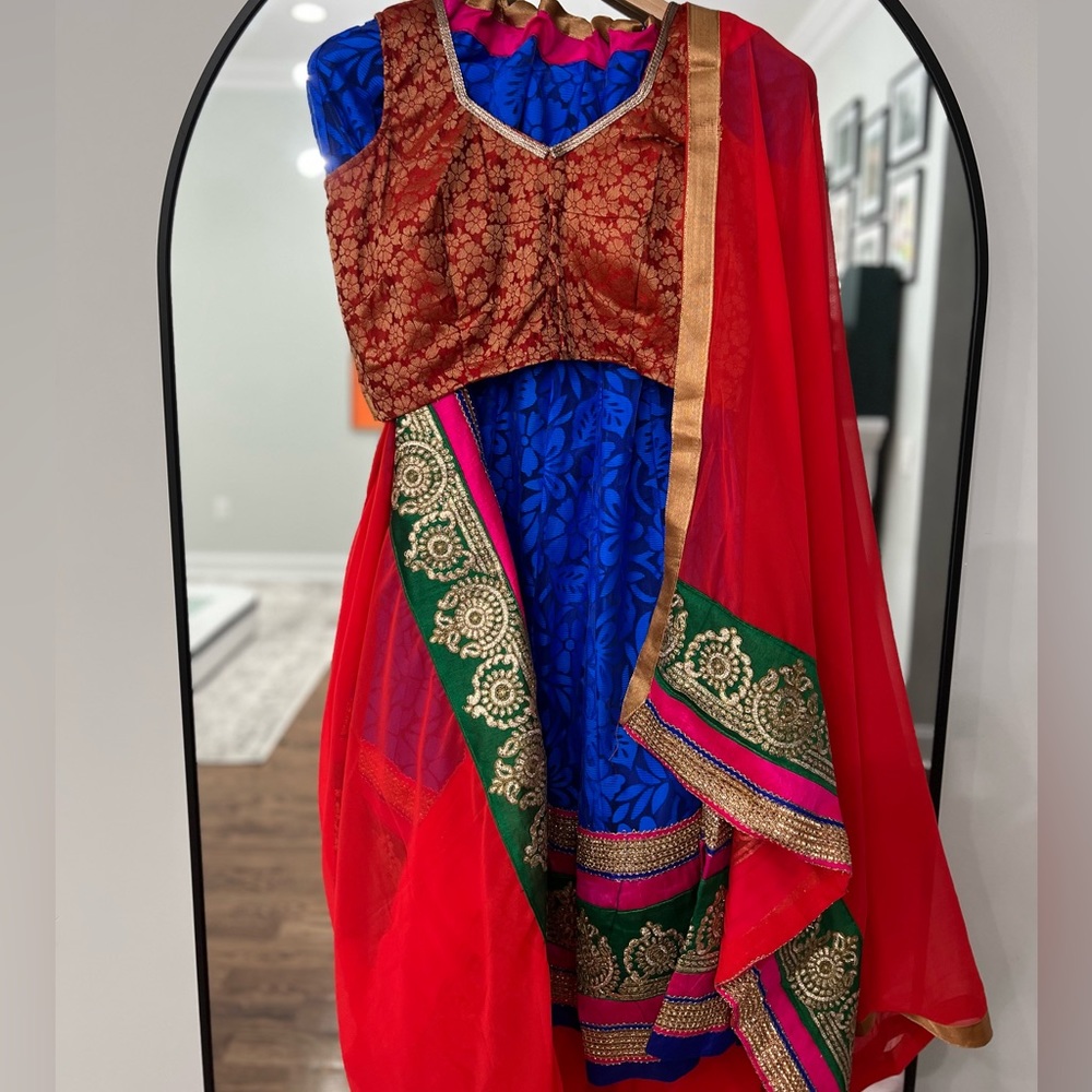 Lehenga Choli Set (3PCS)